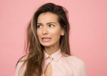 Soy paciente COVID ¿por qué se me cae el cabello?