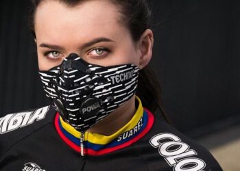 ¿Cómo maquillar los ojos para usar cubrebocas?