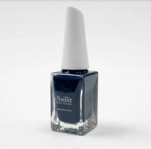 Esmalte de uñas para una entrevista de trabajo exitosa