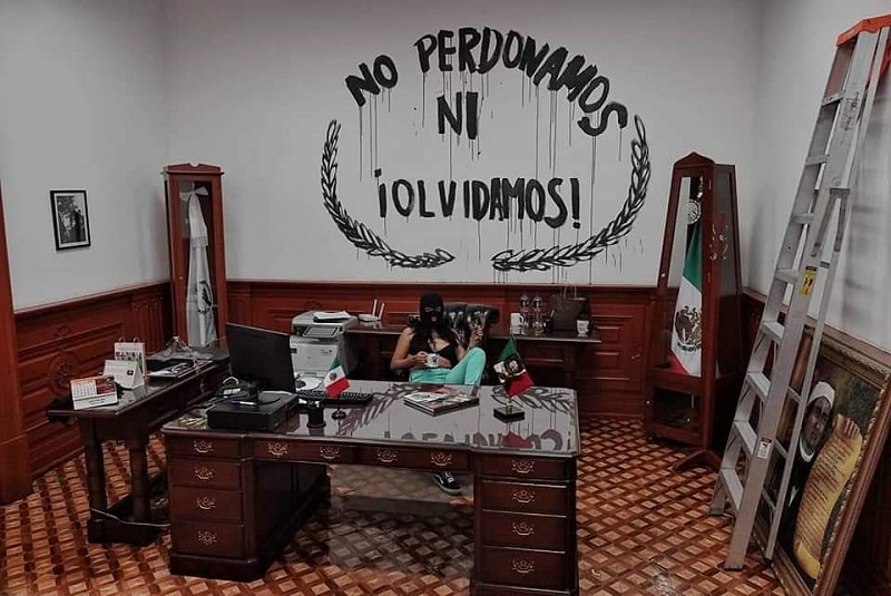 Feministas nombran Casa de refugio ni una menos México a la CNDH