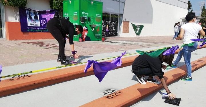 Feministas protestan en Hidalgo por aumento de feminicidios y desapariciones