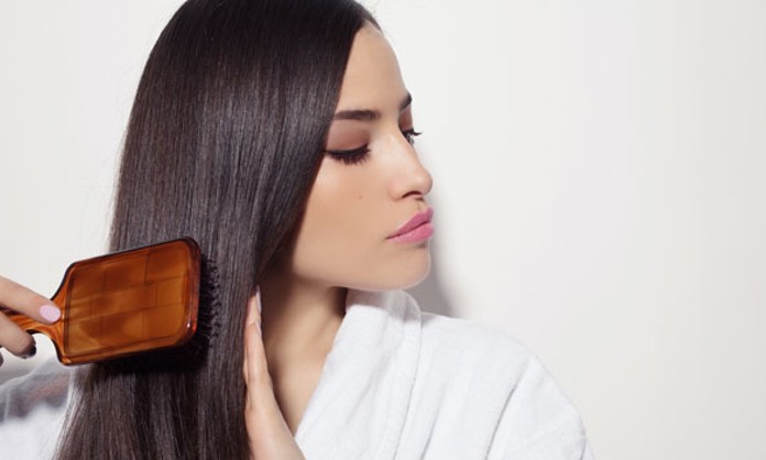 Agrega aceites esenciales a tu shampoo para hacer crecer el cabello