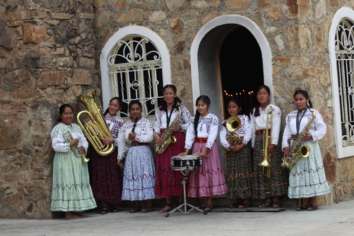 Leticia Gallardo impulsa la participación femenina en la música tradicional