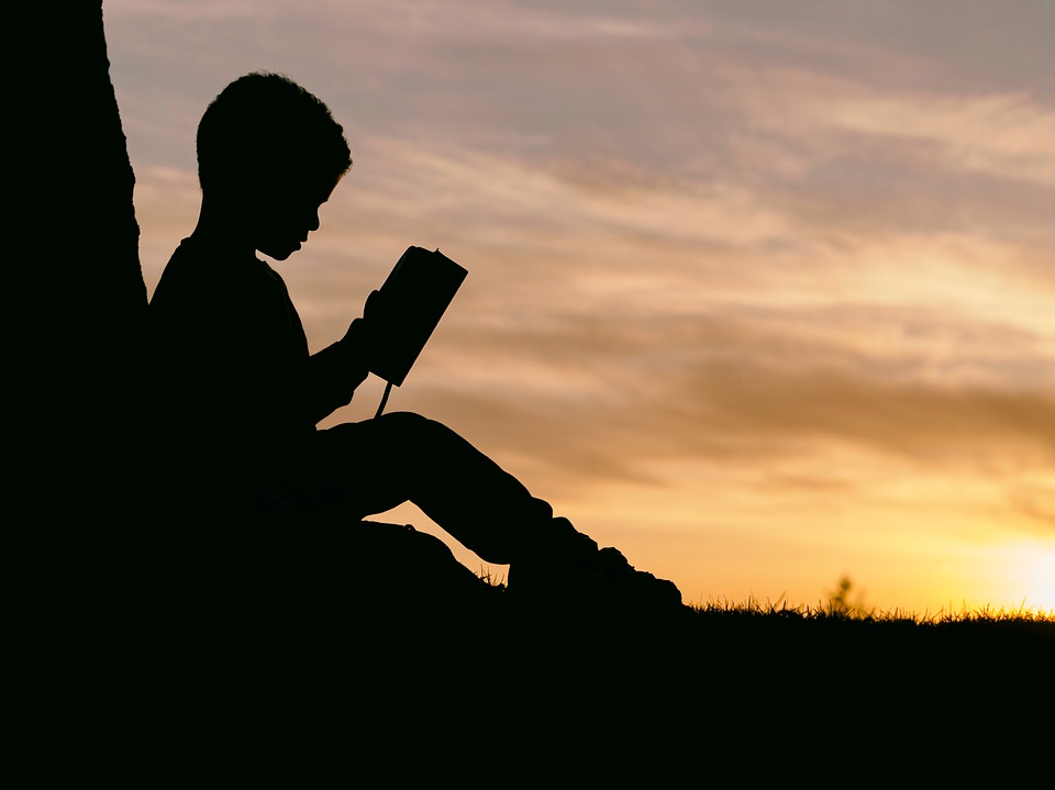 Beneficios de leer un libro en cuarentena para las mujeres