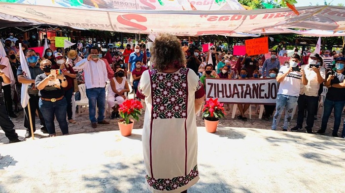 Adela Román destaca la lucha de las mujeres en la historia de México