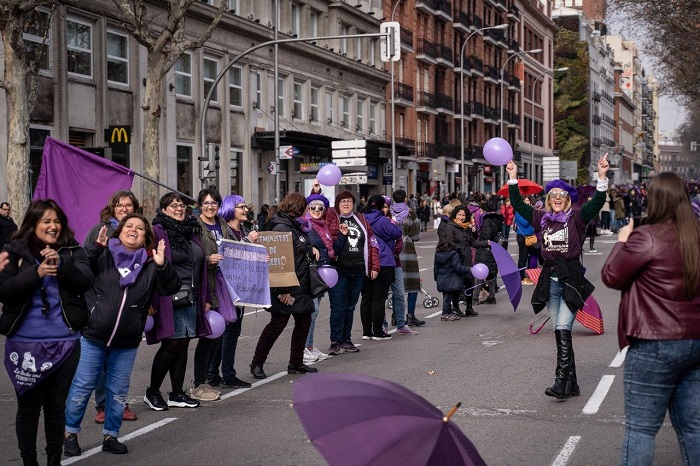 Cadena feminista en España