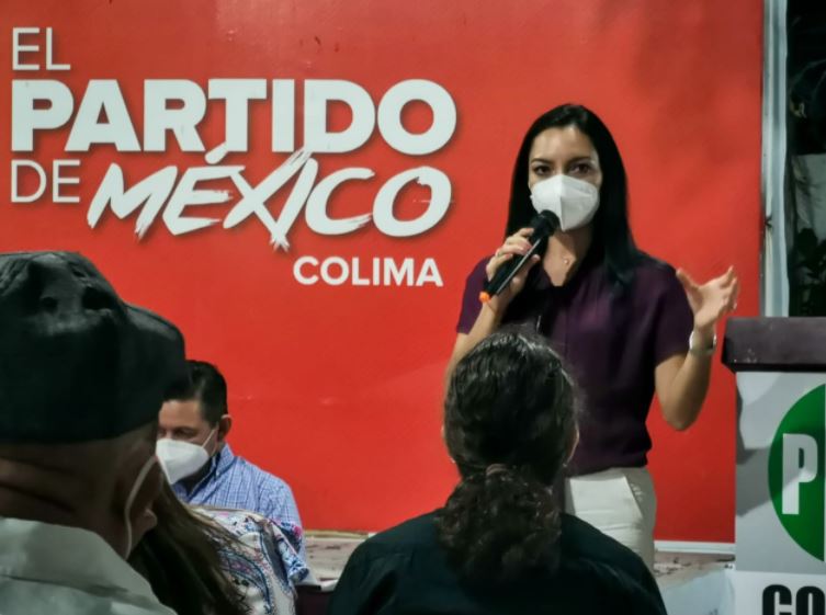 Mely Romero toma protesta estatutaria como candidata a gobernadora de Colima