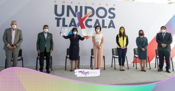 Anabell Ávalos e integrantes de Unidos por Tlaxcala firman convenio de cogobierno