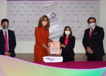 Eréndira Jiménez se registra como candidata a gobernadora de Tlaxcala
