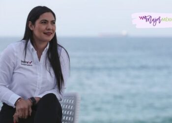 Indira Vizcaíno se reúne con empresarios de Manzanillo