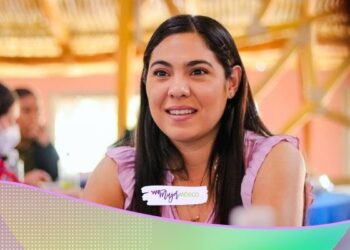 Indira Vizcaíno, candidata al gobierno de Colima, comparte trayectoria política