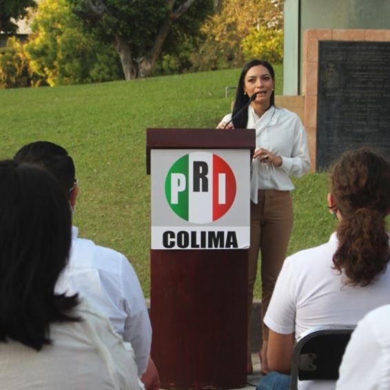Mely Romero toma protesta estatutaria como candidata a gobernadora de Colima