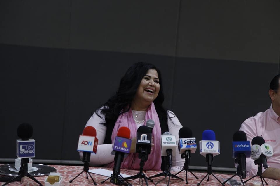 Fuerza por México: el partido que arropó a Rosa Elena Millán