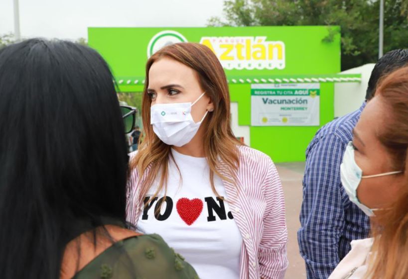 Clara Luz Flores promete seguro médico a todas las familias de Nuevo León 