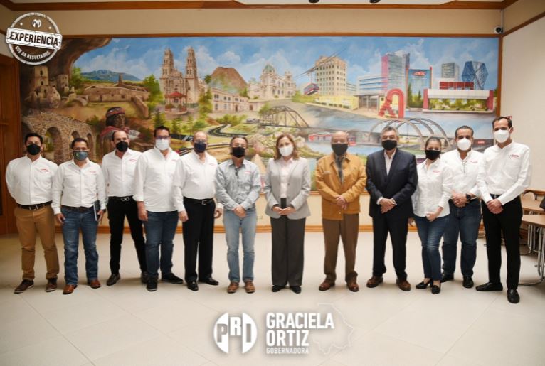 Graciela Ortiz, candidata a gobernadora, se reúne con la CMIC