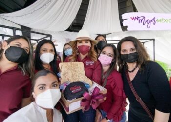 Marina del Pilar de Morena promete apoyo a mujeres de Baja California