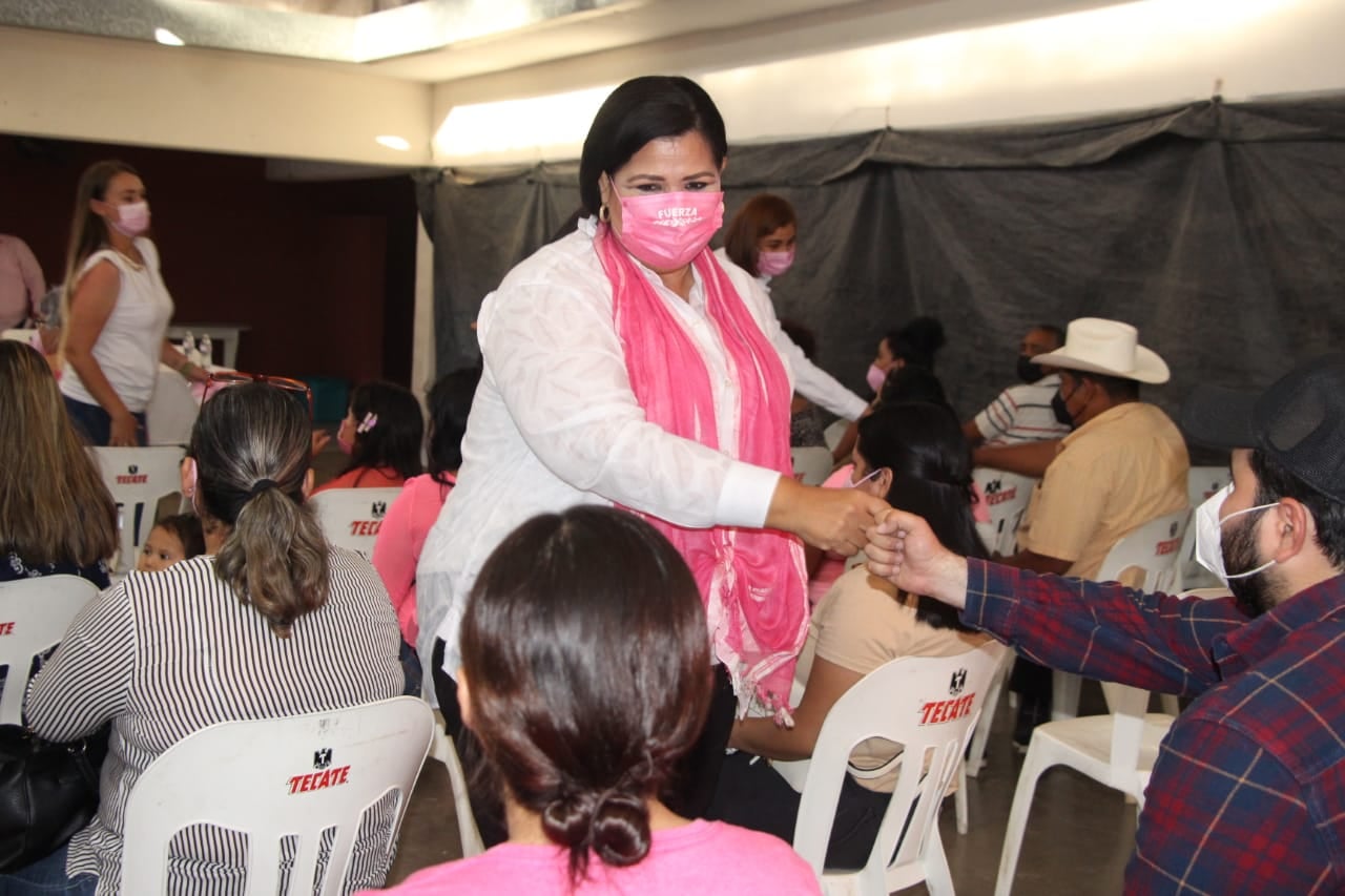 Comunidades indígenas de Ahome respaldan a Rosa Elena Millán, candidata de FXM