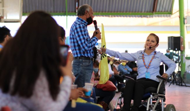 Claudia Anaya visita 30 municipios de Zacatecas