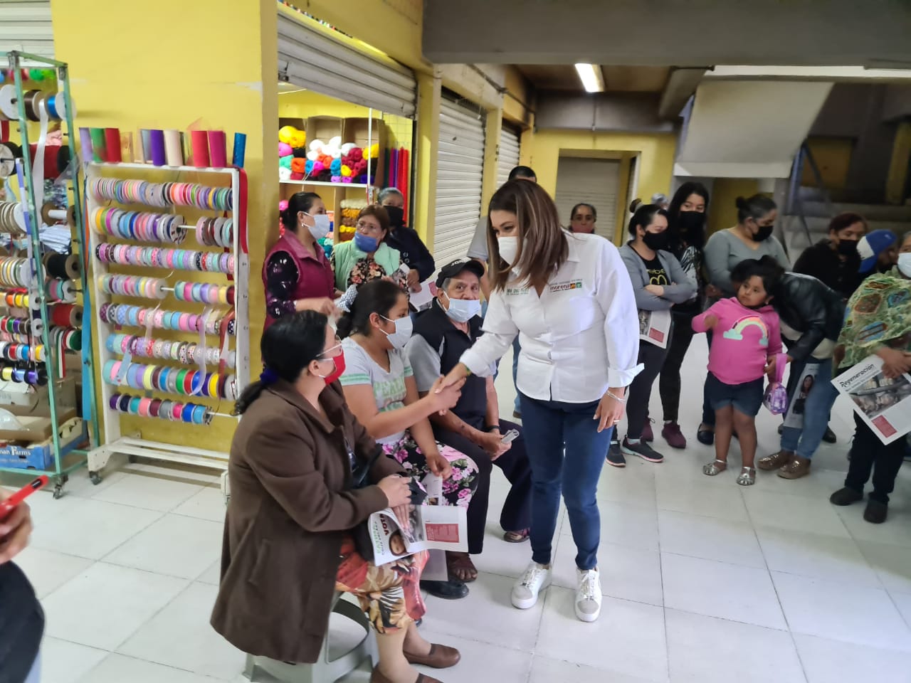 Fatima Cruz, candidata a diputada federal, recorre Tetela de Ocampo