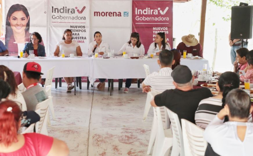 Indira Vizcaíno se reúne con Red de Desaparecidos en Colima