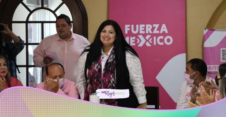 Rosa Elena Millán, candidata a gobernadora, felicita a mamás en Sinaloa