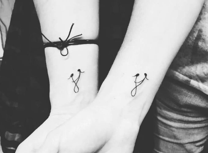Tatuajes modernos para hermanas
