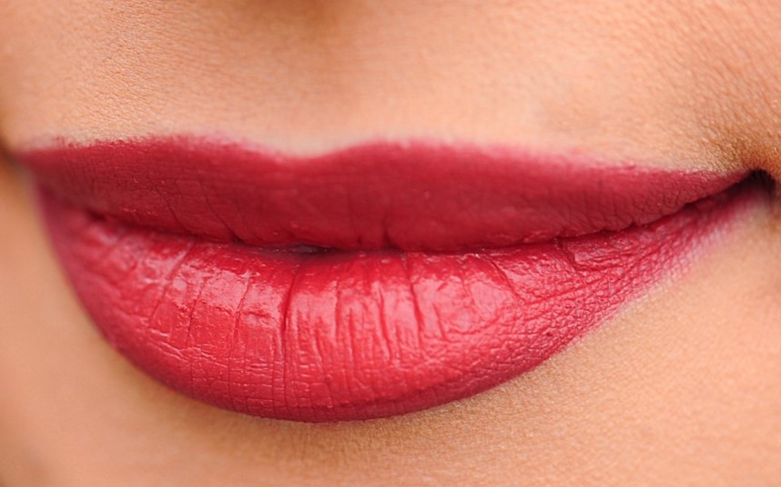 ¿Qué es una micropigmentación de labios?