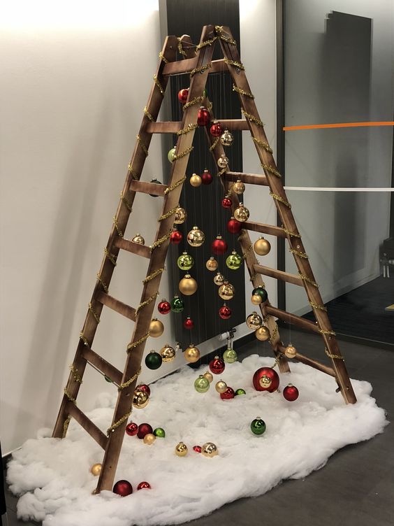 Árbol de Navidad. Ideas creativas y bonitas para decorarlo