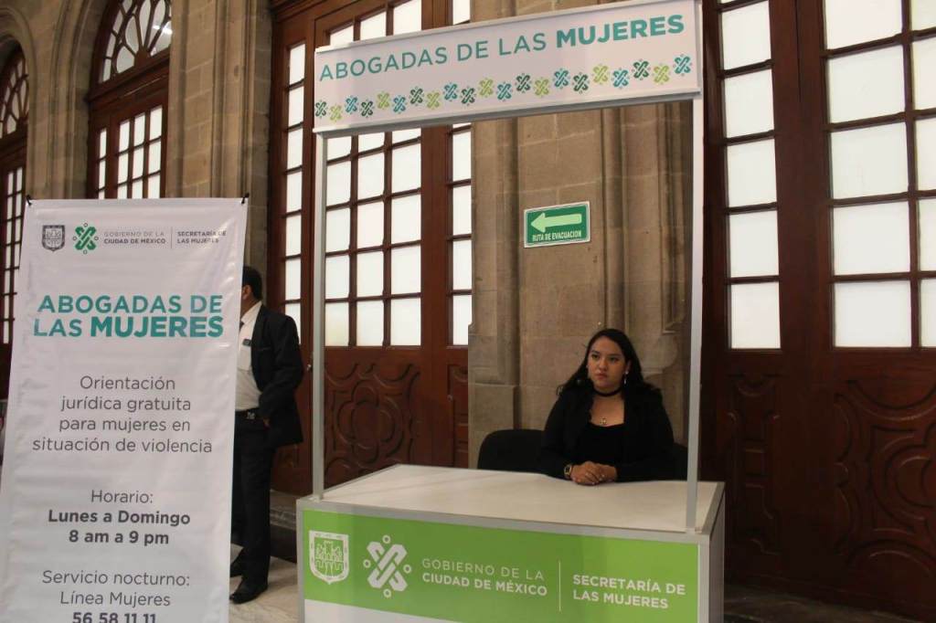 Sheinbaum defiende a víctimas de violencia con Abogadas de las Mujeres
