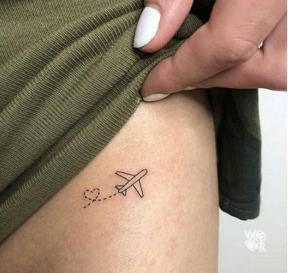 avión tatuajes pequeños