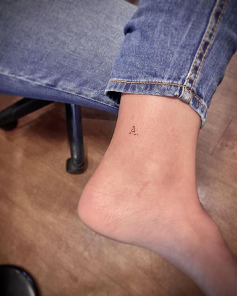 letra tatuajes pequeños