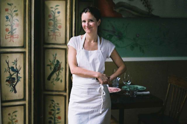 Sheinbaum felicita a la chef Elena Reygadas