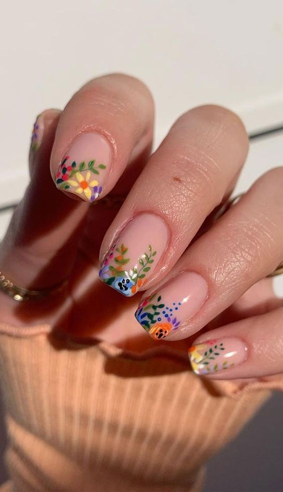 Diseños de uñas flores