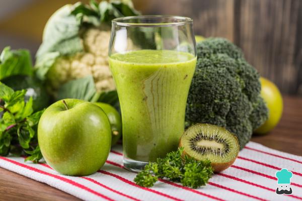 Jugo verde. ¿Cuáles son los beneficios y cómo se prepara?