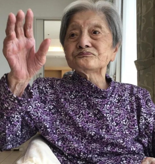 Muere Tomiko Itooka, la ancianita más vieja del mundo