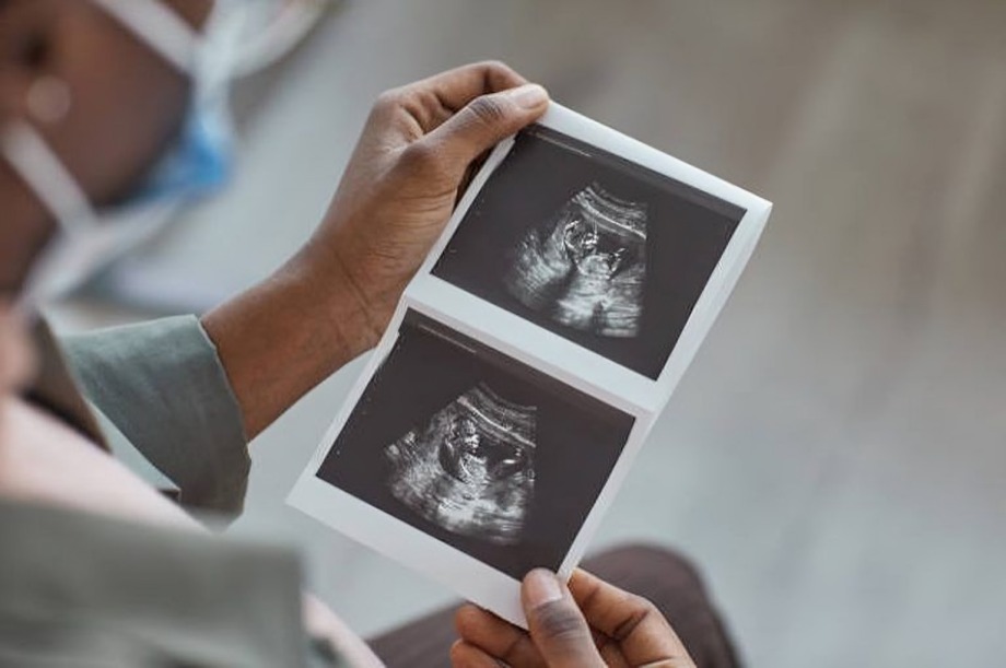Influencer pierde a su bebé tras embarazo anembrionario