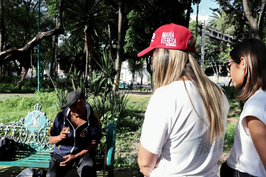 María Teresa Ealy promueve cuidado de espacios en Tacubaya