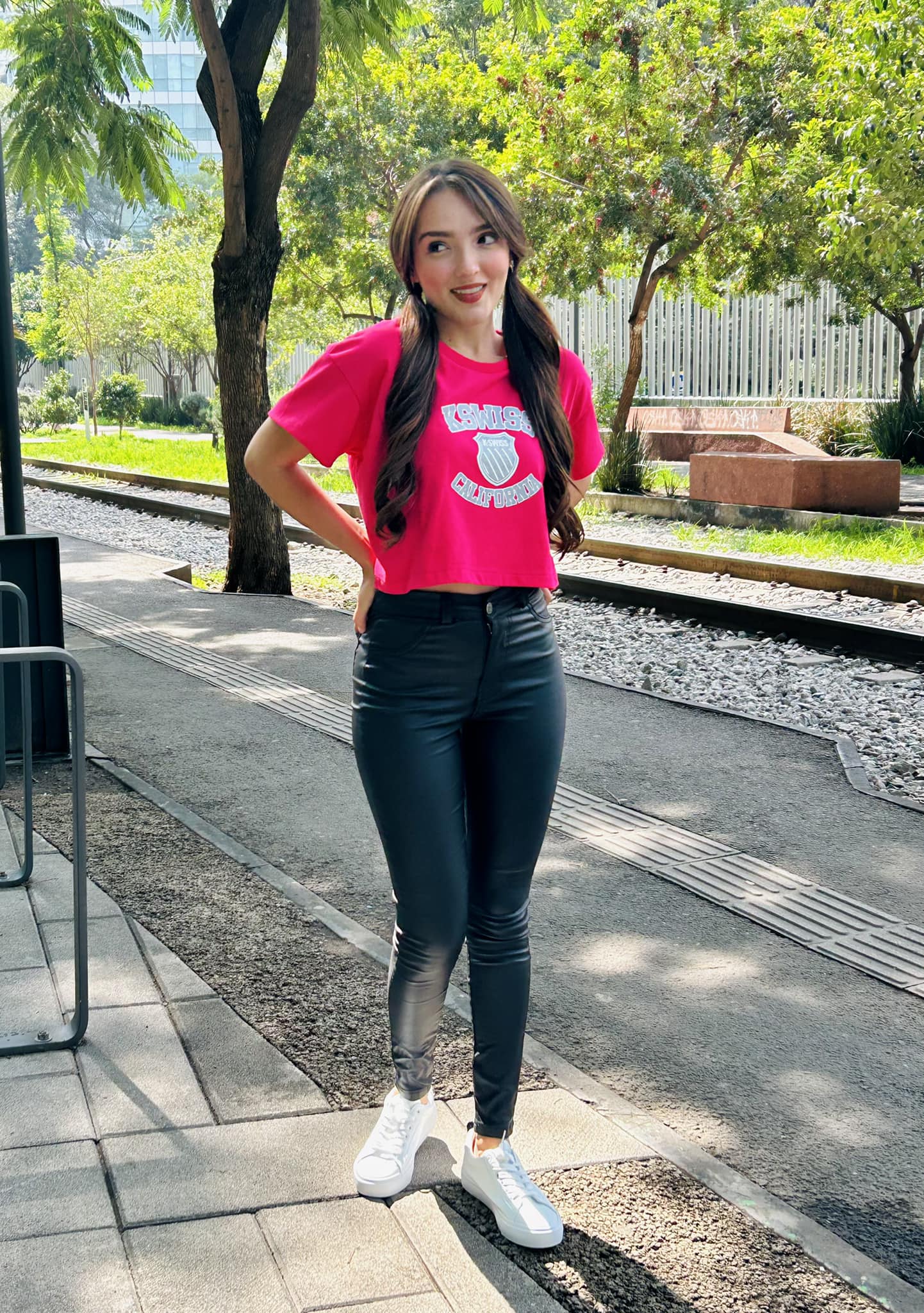 Exnovio de Elaine lanza duro comentario contra la actriz