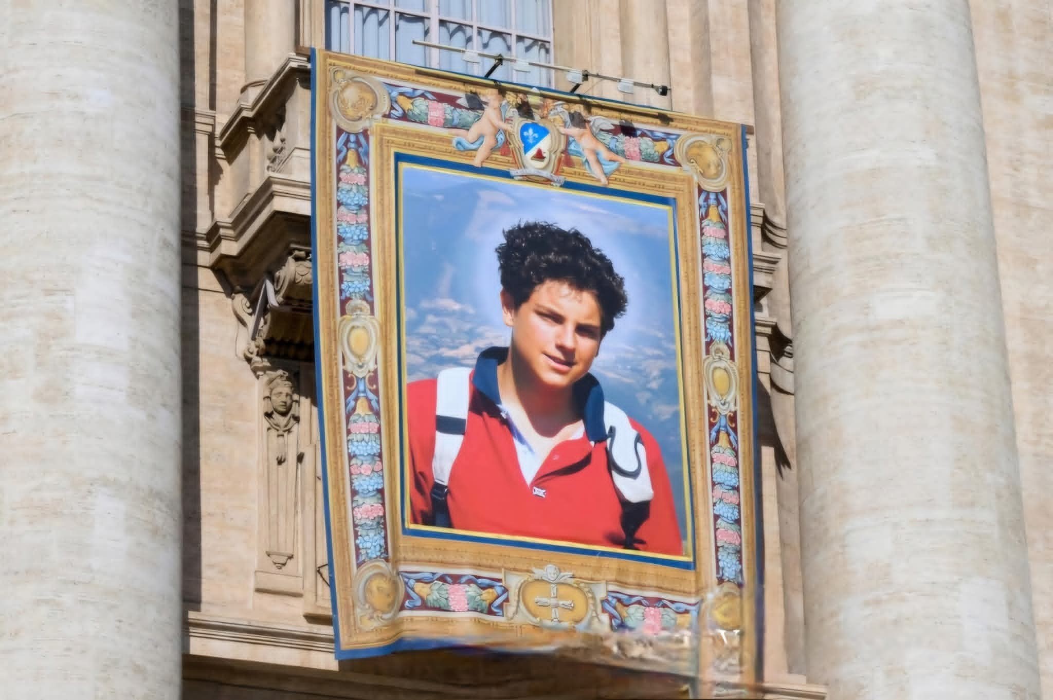 ¿Quién es Carlo Acutis, el primer santo millenial?