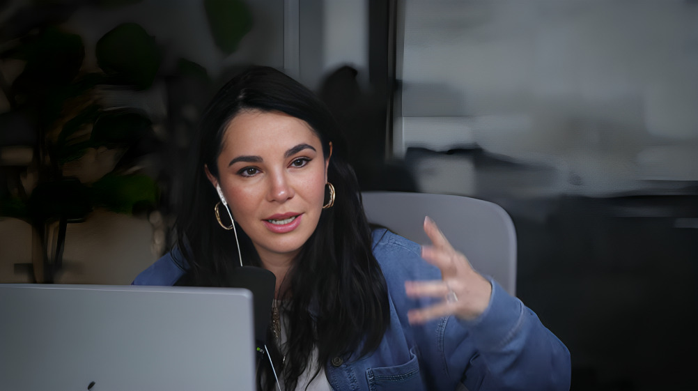¿Hija de Martha Higareda dejó de respirar?
