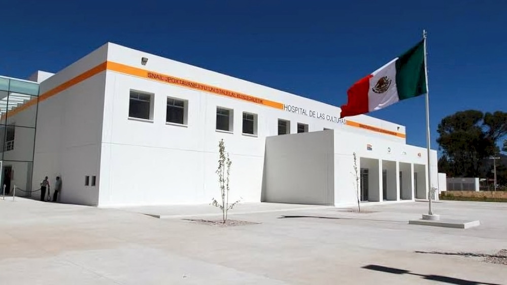 Niña de 13 años lucha por su vida tras dar a luz en Chiapas