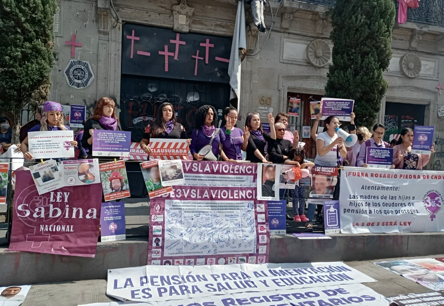 Expareja de deudor alimentario de Tlaxcala rompe el silencio