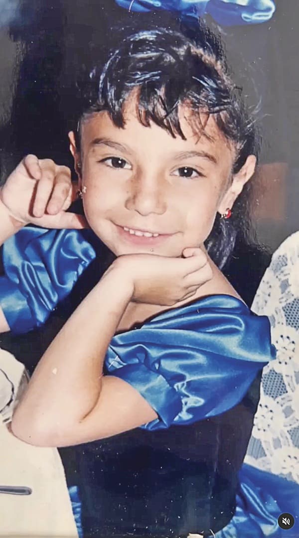 Martha Higareda de niña